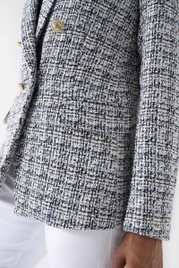 TWEED-BLAZER MIT GOLDENEN KNPFEN