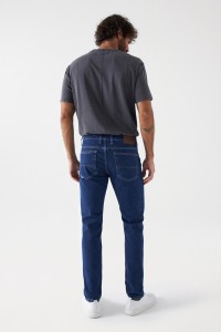 SLIM FIT JEANS