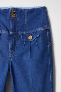 DIVA JEANS, FLARE, MIT GOLDFARBENEN KNPFEN