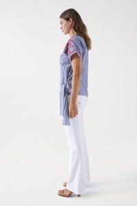 STRIPED SHIRT WITH EMBROIDERED DETAIL