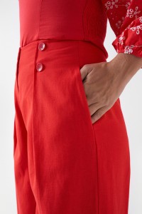 PANTALONES RECTOS CON PLIEGUES