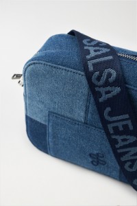 SCHULTERTASCHE AUS DENIM