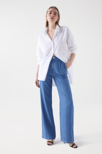 LIGHTDENIM STRAIGHT LEG PANTS