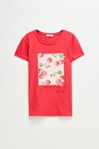 T-SHIRT WITH PRINT