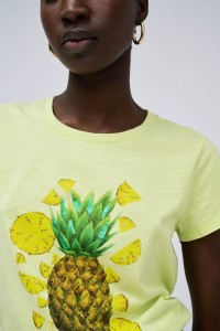 T-SHIRT MIT PRINT