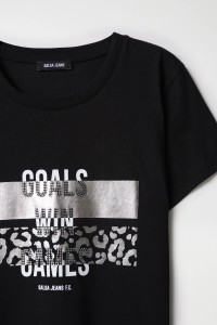 FOOTBALL T-SHIRT SILVER DETAILS