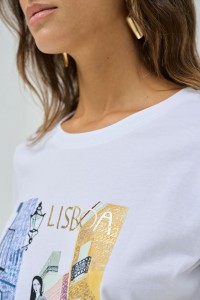 WHITE T-SHIRT WITH LISBON PRINT