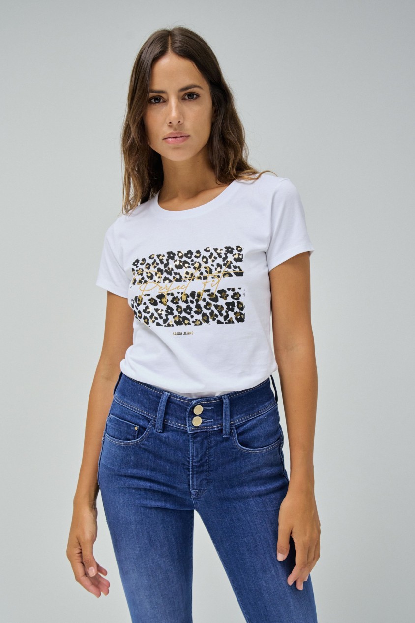 T-SHIRT WITH ANIMAL PRINT