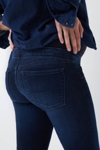 HOPE CROPPED MATERNITY JEANS IN DARK DENIM