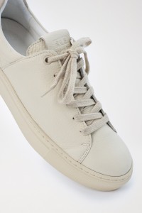 LEATHER TRAINERS WITH ANIMAL PRINT LACES