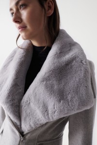 GRACE WOOLLEN COAT WITH FUR COLLAR