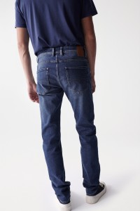 PREMIUM REGULAR JEANS