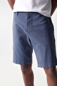 TEXTURED FABRIC SHORTS