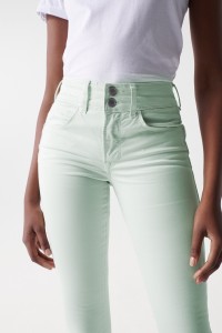 JEAN SECRET PUSH IN COUPE SKINNY