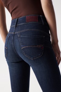 SECRET PUSH IN JEANS WITH EMBROIDERY ON THE POCKET