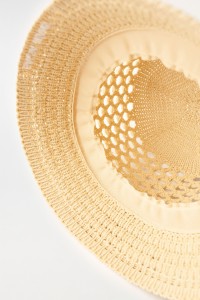 NATURAL RAFFIA BUCKET HAT