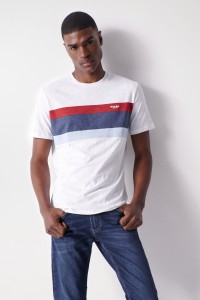 T-SHIRT WITH TRICOLOUR PRINT