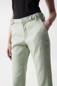 PANTALON CHINO EN LIN