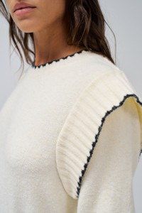 JUMPER WITH RUFFLES