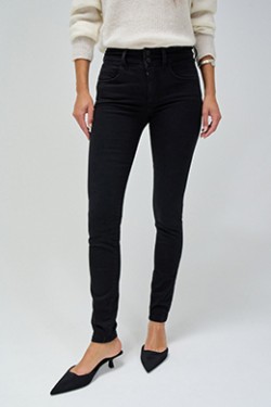 Jeans Noirs et Pantalons Foncs pour Femme