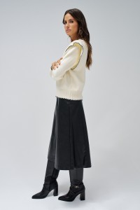 JUMPER WITH RUFFLES