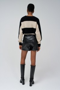 LEATHER EFFECT SHORTS