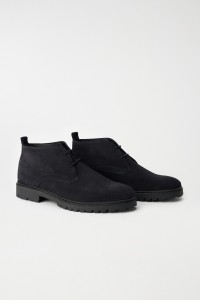 LEATHER CHELSEA BOOTS