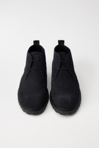 LEATHER CHELSEA BOOTS