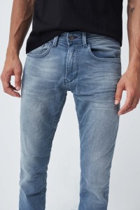 JEANS SLIM COM COR