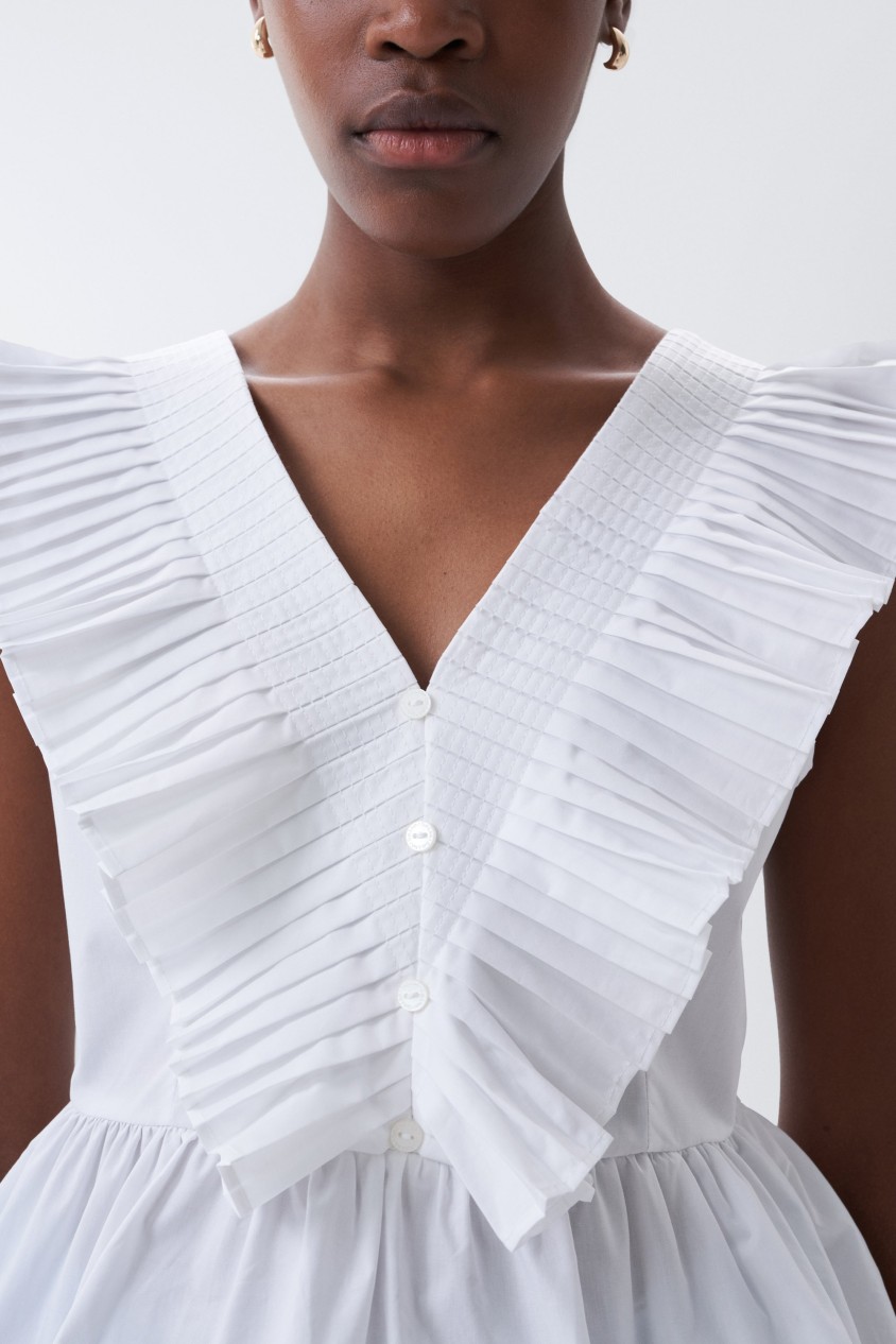 POPLIN TOP WITH PLEATS AT NECKLINE