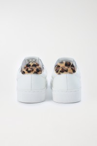 LEATHER TRAINERS WITH ANIMAL PRINT LACES