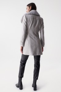 MANTEAU GRACE EN TISSU AVEC COL EN IMMITATION FOURRURE