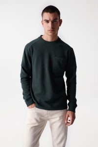 TEXTURED EFFECT SWEATSHIRT