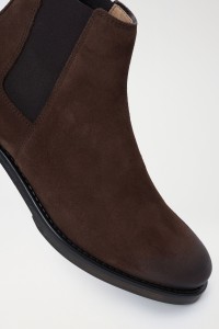 LEATHER ANKLE BOOTS