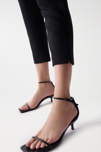 CALAS CROPPED SLIM CINTURA SUBIDA