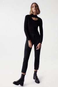 CUT OUT JUMPER