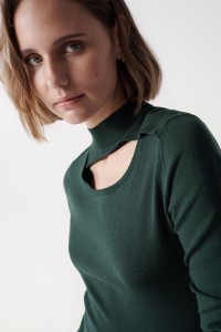 CUT-OUT-STRICKPULLOVER