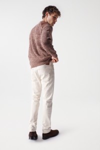 KNITTED SWEATER