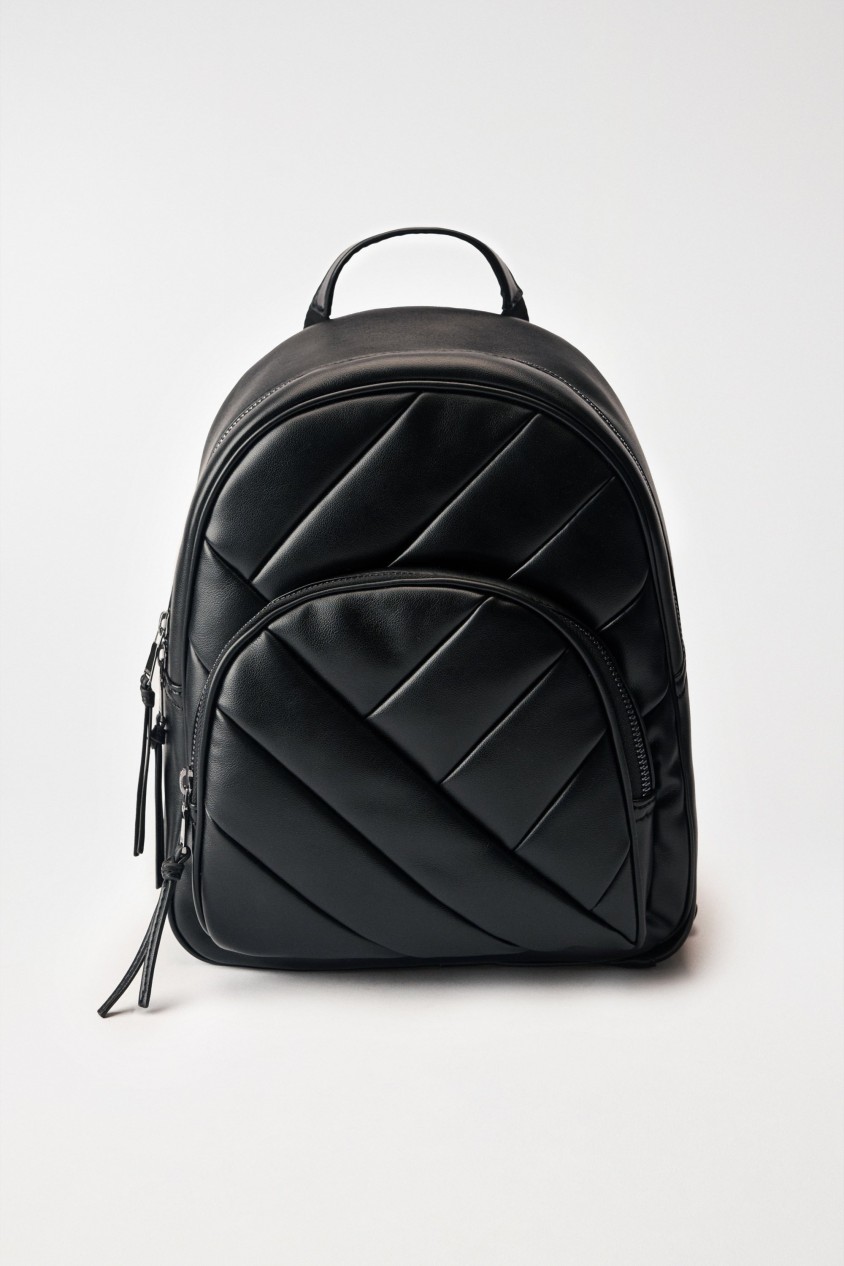 LEATHER EFFECT RUCKSACK