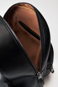 LEATHER EFFECT RUCKSACK