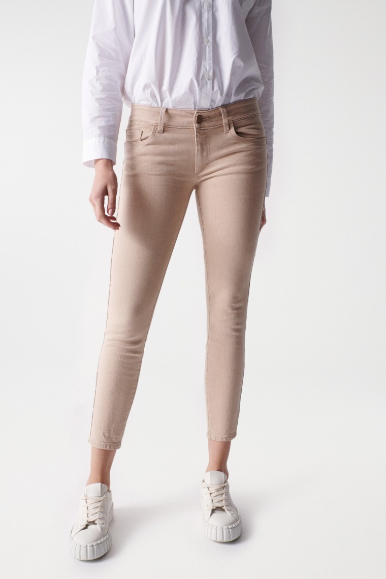 VAQUEROS WONDER PUSH UP CROPPED SKINNY