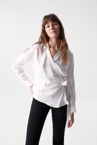 SATIN-FEEL BLOUSE