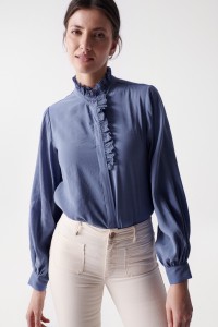 FLOWING BLOUSE WITH COLLAR DETAIL