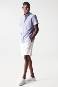 SHORT-SLEEVED LINEN SHIRT