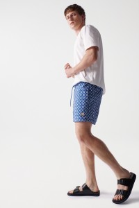 SWIMMING SHORTS WITH PRINT DESIGN AND DRAWSTRING