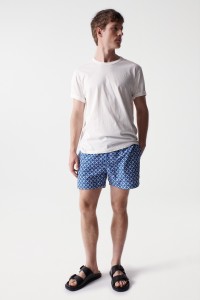 SWIMMING SHORTS WITH PRINT DESIGN AND DRAWSTRING