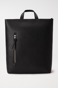 LEATHER EEFFECT RUCKSACK