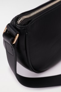 ROUNDED CROSSBODY HANDBAG