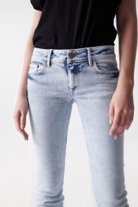 JEAN WONDER PUSH UP CROPPED SLIM