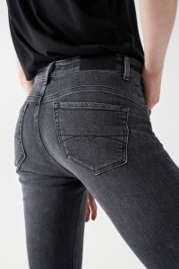 JEANS FAITH PUSH IN